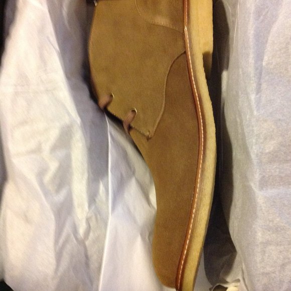 Bloomingdale\'s Men\'s Brown Suede Chukka Boots  - New in Box main image 6